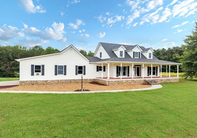 Photo 2 of Single family home for sale at 365 County Rd 778, Athens, TN 37303 | MLS# 3603607 | Listing updated on 2026-10-01