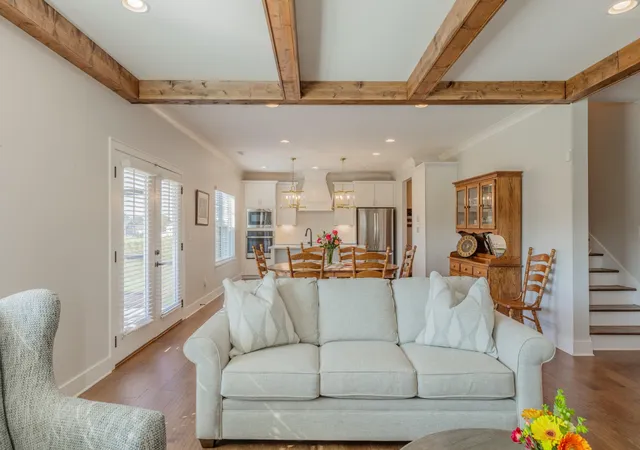 Photo 3 of Single family home for sale at 5148 Blue Harbor Ln, Chattanooga, TN 37416 | MLS# 3540344 | Listing updated on 2026-10-14