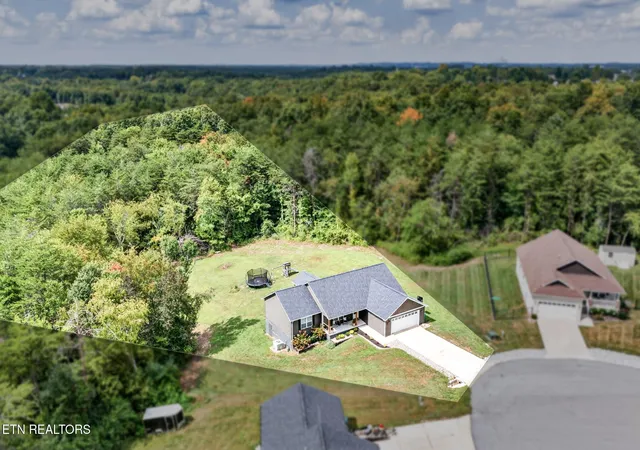 Photo 2 of Single family home for sale at 60 Capitol Dr, Crossville, TN 38555 | MLS# 3540379 | Listing updated on 2026-09-03