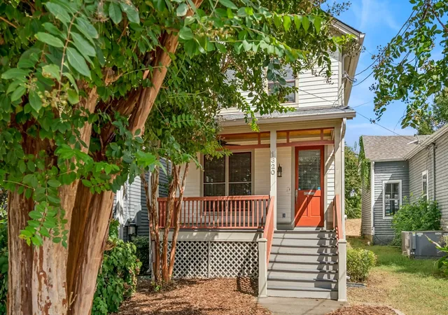 Photo 1 of Single family home for sale at 1320 7th Avenue N, Nashville, TN 37208 | MLS# 3601801 | Listing updated on 2026-09-30