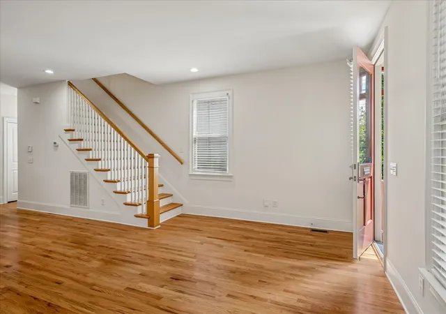 Photo 3 of Single family home for sale at 1320 7th Avenue N, Nashville, TN 37208 | MLS# 3601801 | Listing updated on 2026-09-30