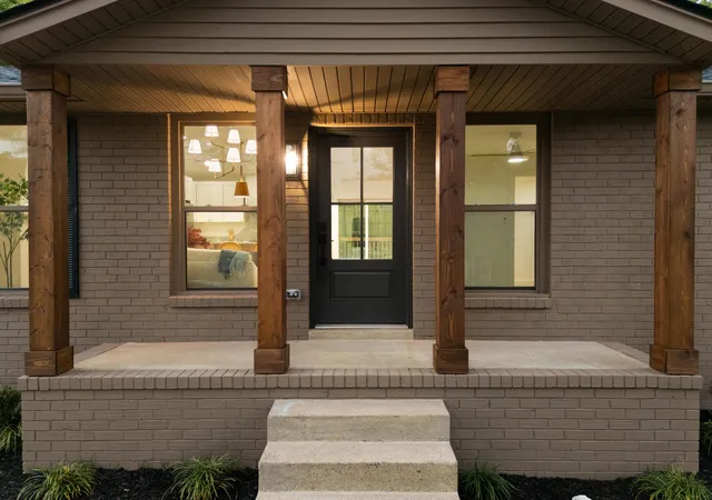 Photo 2 of Single family home for sale at 217 New Sawyer Brown Rd, Nashville, TN 37221 | MLS# 3541014 | Listing updated on 2026-09-24