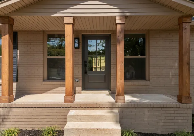 Photo 3 of Single family home for sale at 217 New Sawyer Brown Rd, Nashville, TN 37221 | MLS# 3541014 | Listing updated on 2026-09-24