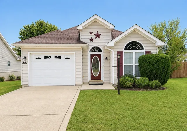 Single family home for sale at 551 Albion Cir, Gallatin, TN 37066 | MLS# 3545717