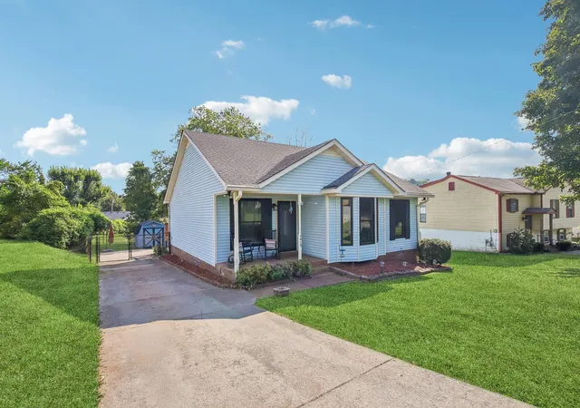 Photo 2 of Single family home for sale at 4413 Falling Leaf Ln, Nashville, TN 37207 | MLS# 3541454 | Listing updated on 2026-09-13