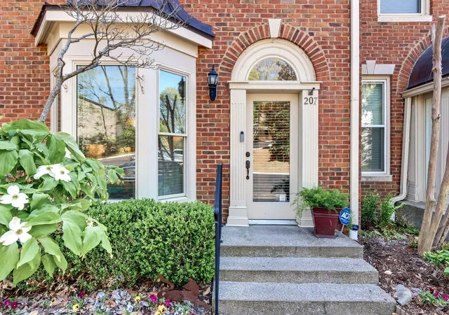 Photo 1 of Sale Pending at 207 Cheswick Ct, Nashville, TN 37215 | MLS# 3541042 | Listing updated on 2026-09-27