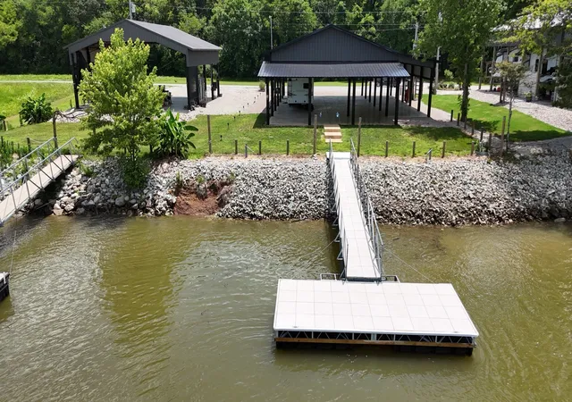 Photo 3 of Land for sale at 1434 S River Front Dr, Clifton, TN 38425 | MLS# 3543150 | Listing updated on 2026-09-08