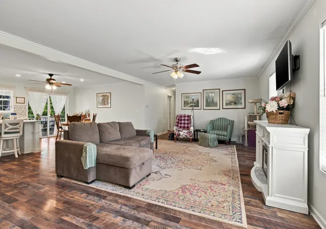 Photo 3 of Manufactured home for sale at 4805 Lunns Store Rd, Chapel Hill, TN 37034 | MLS# 3541139 | Listing updated on 2026-09-08