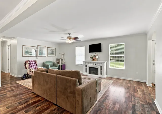 Photo 4 of Manufactured home for sale at 4805 Lunns Store Rd, Chapel Hill, TN 37034 | MLS# 3541139 | Listing updated on 2026-09-08