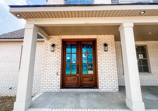 Photo 3 of Single family home for sale at 479 Pond Apple Rd, Clarksville, TN 37043 | MLS# 3542520 | Listing updated on 2026-09-07