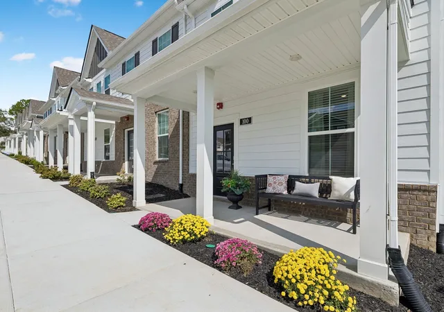 Photo 1 of Townhouse for sale at 114 Dry Cyn, La Vergne, TN 37086 | MLS# 3541089 | Listing updated on 2026-09-24