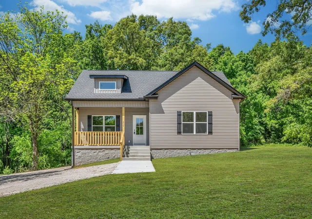 Photo 1 of Single family home for sale at 317 Lewis Holw Rd, Dickson, TN 37055 | MLS# 3541174 | Listing updated on 2026-09-03