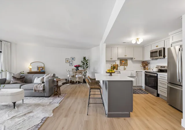 Photo 4 of Condo for sale at 6666 Brookmont Ter #306, Nashville, TN 37205 | MLS# 3541231 | Listing updated on 2026-09-05