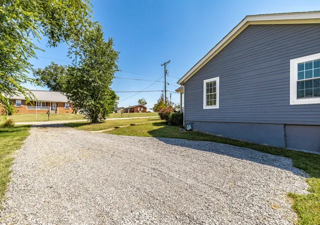 Photo 4 of Sale Pending at 336 Pitts Ave, Old Hickory, TN 37138 | MLS# 3542901 | Listing updated on 2026-09-22