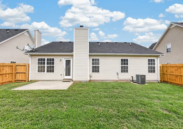 Photo 23 of Sale Pending at 3721 Shoteka Dr, Murfreesboro, TN 37128 | MLS# 3546611 | Listing updated on 2026-09-13