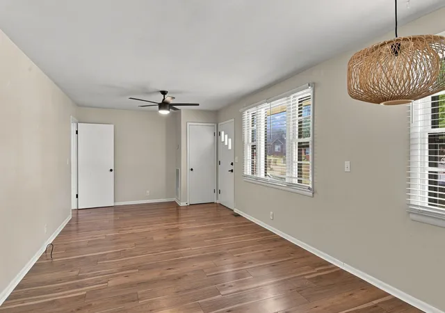 Photo 3 of Single family home for sale at 3708 Ezell Rd, Nashville, TN 37211 | MLS# 3542768 | Listing updated on 2026-09-07