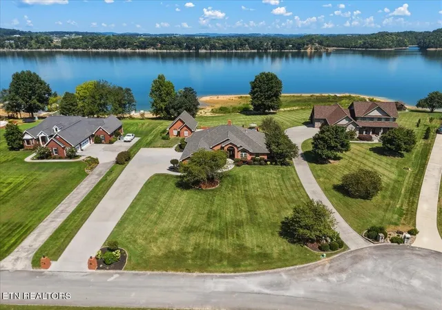 Photo 2 of Single family home for sale at 2360 Wild Pear Tr, Dandridge, TN 37725 | MLS# 3541212 | Listing updated on 2026-09-07