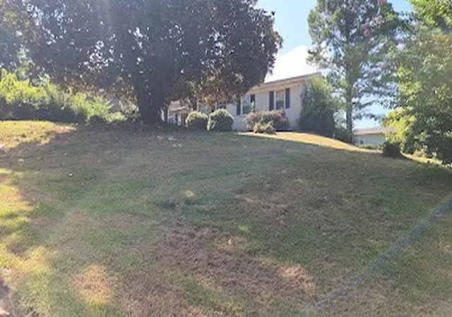 Photo 2 of Single family home for sale at 537 Park St, Pulaski, TN 38478 | MLS# 3542701 | Listing updated on 2026-09-05