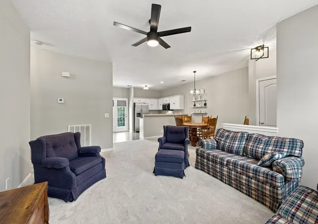 Photo 4 of Townhouse for sale at 949 Seven Oaks Blvd, Smyrna, TN 37167 | MLS# 3541286 | Listing updated on 2026-09-04