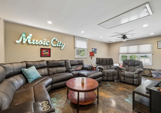 Photo 3 of Single family home for sale at 437 Annex Ave, Nashville, TN 37209 | MLS# 3541460 | Listing updated on 2026-09-17