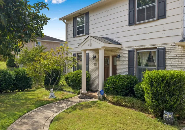 Photo 3 of Single family home for sale at 437 Annex Ave, Nashville, TN 37209 | MLS# 3541460 | Listing updated on 2026-10-05
