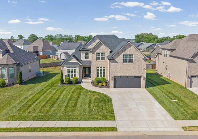 Photo 4 of Single family home for sale at 238 Cotoneaster Ln, Clarksville, TN 37043 | MLS# 3544785 | Listing updated on 2026-09-21