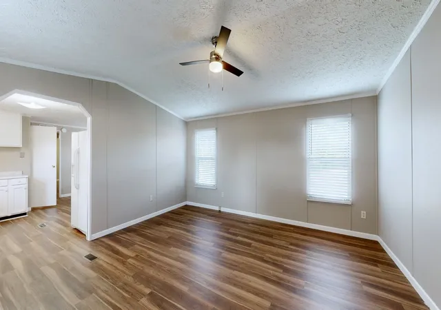 Photo 3 of Manufactured home for sale at 165 Cartwright Rd, Shelbyville, TN 37160 | MLS# 3541381 | Listing updated on 2026-09-04