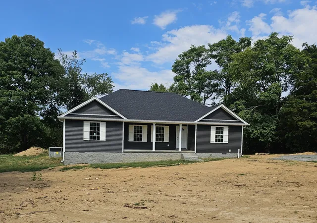 Photo 2 of Single family home for sale at 2990 Wixtown Rd, Westmoreland, TN 37186 | MLS# 3541336 | Listing updated on 2026-09-05