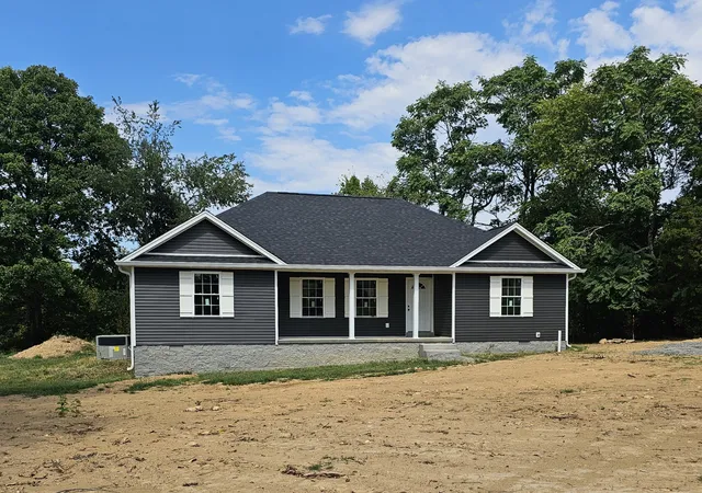 Photo 3 of Single family home for sale at 2990 Wixtown Rd, Westmoreland, TN 37186 | MLS# 3541336 | Listing updated on 2026-09-05