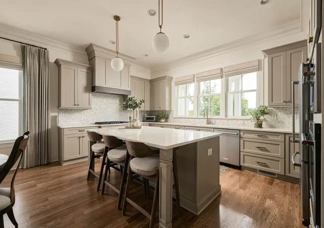 Photo 3 of Single family home for sale at 1043 Southbrooke Blvd, Franklin, TN 37064 | MLS# 3545968 | Listing updated on 2026-10-02