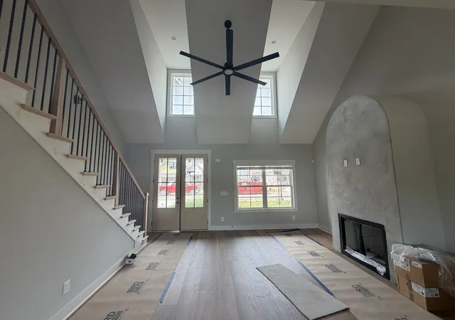 Photo 4 of Single family home for sale at 3713 Stillwater Pt, Clarksville, TN 37043 | MLS# 3541424 | Listing updated on 2026-09-21