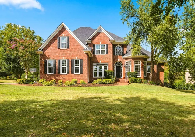 Photo 1 of Single family home for sale at 9236 Prestmoor Pl, Brentwood, TN 37027 | MLS# 3546193 | Listing updated on 2026-10-01