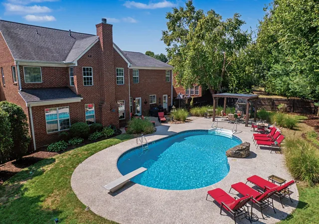 Photo 3 of Sale Pending at 316 Stillcreek Dr, Franklin, TN 37064 | MLS# 3545728 | Listing updated on 2026-10-05