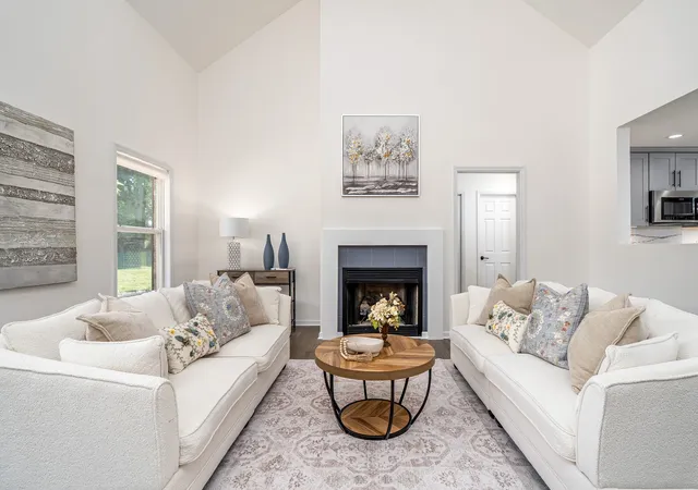 Photo 1 of Single family home for sale at 1412 Iron Brg Rd, Columbia, TN 38401 | MLS# 3541455 | Listing updated on 2026-09-04