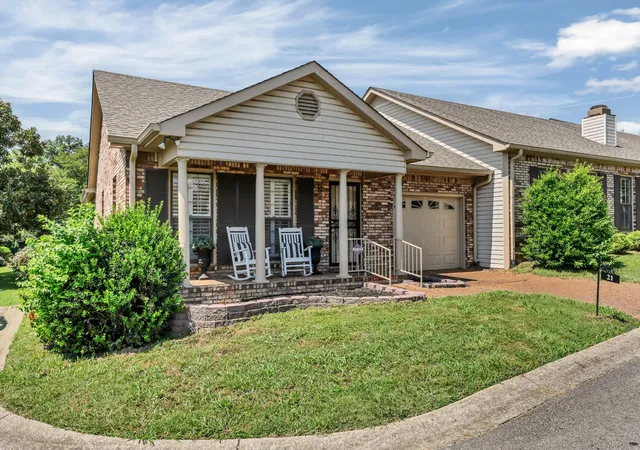 Photo 3 of Condo for sale at 1818 Memorial Dr #21, Clarksville, TN 37043 | MLS# 3542653 | Listing updated on 2026-09-07