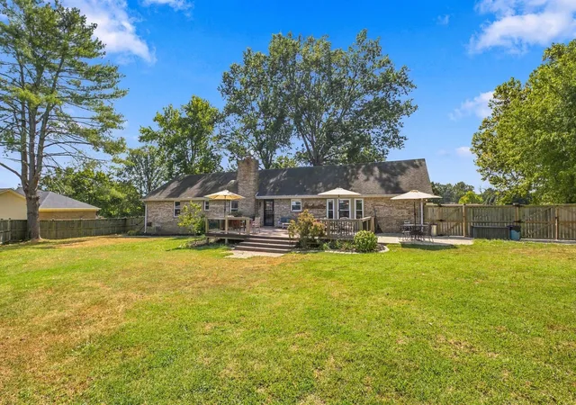 Photo 1 of Single family home for sale at 153 Bradwood Dr, Gallatin, TN 37066 | MLS# 3596193 | Listing updated on 2026-10-17