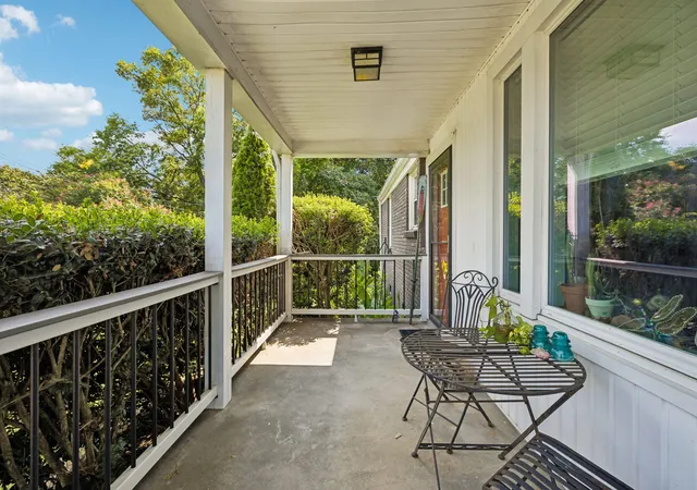 Photo 2 of Single family home for sale at 2104 Fernwood Dr, Nashville, TN 37216 | MLS# 3542513 | Listing updated on 2026-09-05