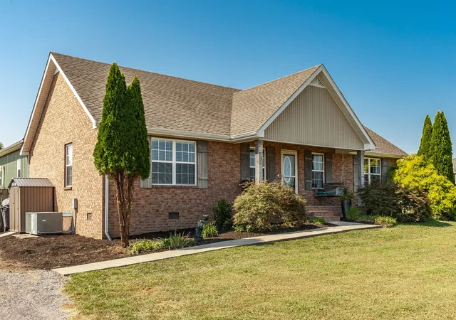 Photo 1 of Single family home for sale at 1008 Spire Way Dr, Castalian Springs, TN 37031 | MLS# 3541566 | Listing updated on 2026-09-04