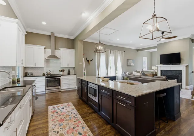 Photo 4 of Townhouse for sale at 1429 Shelby Ave, Nashville, TN 37206 | MLS# 3542985 | Listing updated on 2026-09-07