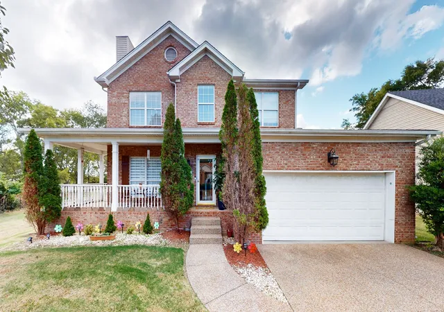 Photo 2 of Single family home for sale at 102 Braxton Park Ln, Goodlettsville, TN 37072 | MLS# 3546264 | Listing updated on 2026-10-03
