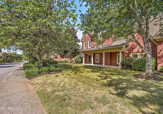 Photo 2 of Condo for sale at 12413 Willow Ridge Ln, Farragut, TN 37934 | MLS# 3541585 | Listing updated on 2026-09-07