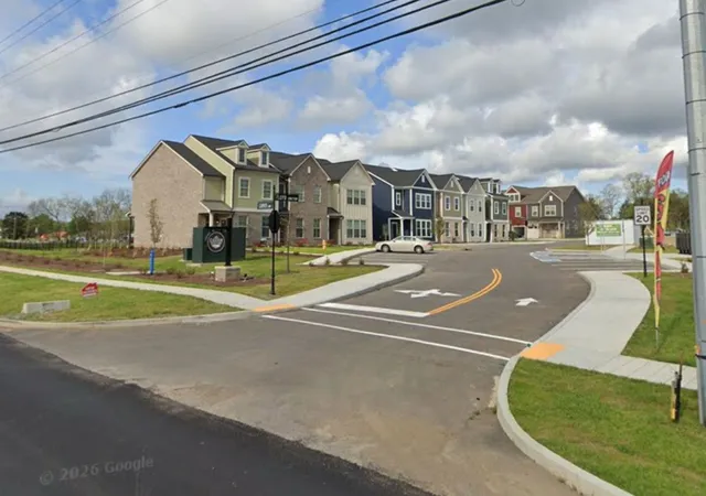 Townhouse for sale at 105 Floyd Jct, Lebanon, TN 37087 | MLS# 3541944