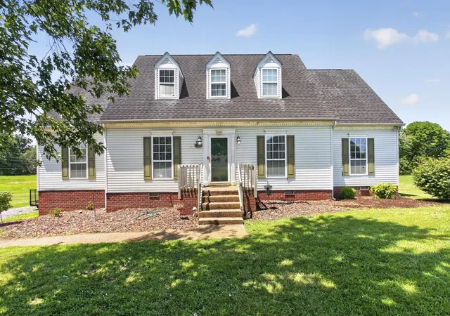 Photo 1 of Single family home for sale at 2558 S Mount Pleasant Rd, Greenbrier, TN 37073 | MLS# 3542516 | Listing updated on 2026-09-13