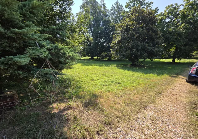 Photo 3 of Single family home for sale at 285 Haywood Ln, Nashville, TN 37211 | MLS# 3542644 | Listing updated on 2026-09-07
