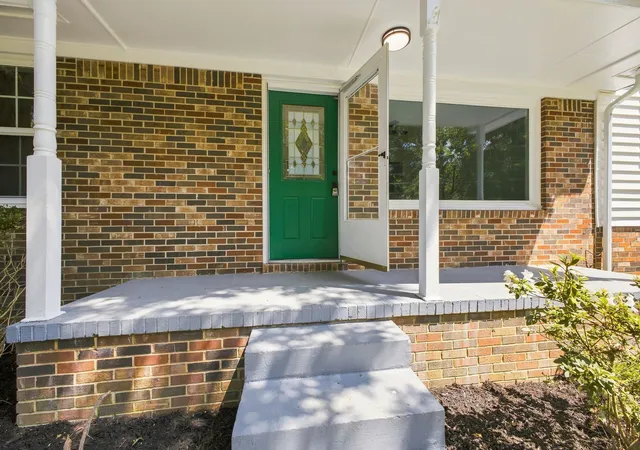 Photo 3 of Single family home for sale at 2935 White Oak Dr, Nunnelly, TN 37137 | MLS# 3542019 | Listing updated on 2026-09-08