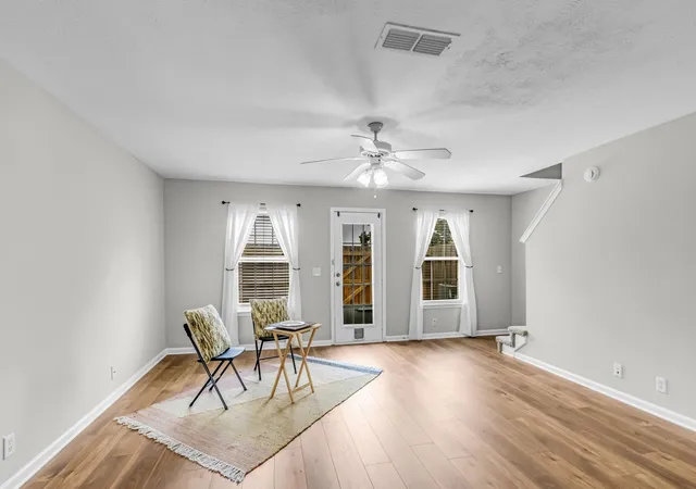 Photo 4 of Townhouse for sale at 235 Arapaho Dr, Murfreesboro, TN 37128 | MLS# 3541967 | Listing updated on 2026-09-04