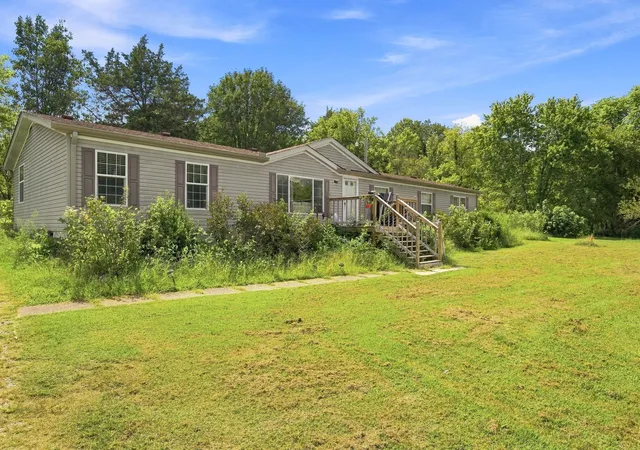 Photo 2 of Manufactured home for sale at 292 Flt Rock Rd, Lebanon, TN 37090 | MLS# 3542710 | Listing updated on 2026-09-05