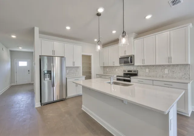 Photo 4 of Single family home for sale at 418 Long Dr, Smyrna, TN 37167 | MLS# 3542008 | Listing updated on 2026-09-06