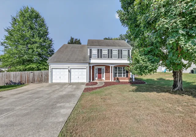 Photo 1 of Single family home for sale at 1690 Eagle Tr Dr, Mount Juliet, TN 37122 | MLS# 3542771 | Listing updated on 2026-09-14