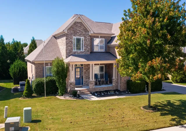 Photo 3 of Single family home for sale at 1007 Via Francesco Way, Spring Hill, TN 37174 | MLS# 3603193 | Listing updated on 2026-10-01